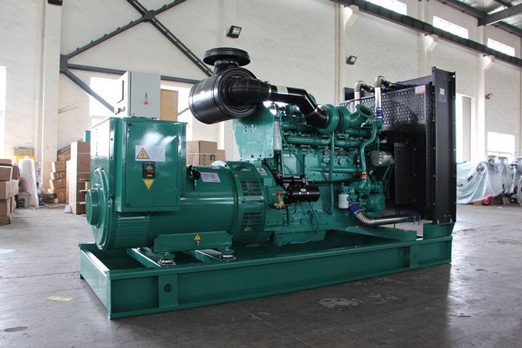 贺州320kw康明斯柴油发电车出租_COPY_COPY
